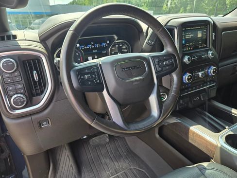 Used 2021 GMC Sierra 3500 Denali w/ Denali Ultimate Package AWD/4WD image 10