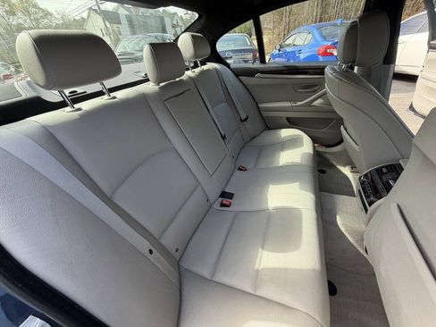 Used 2013 BMW ActiveHybrid 5 RWD image 30
