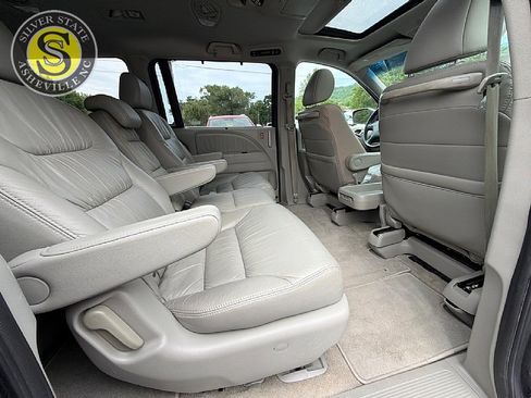 Used 2008 Honda Odyssey Touring image 21