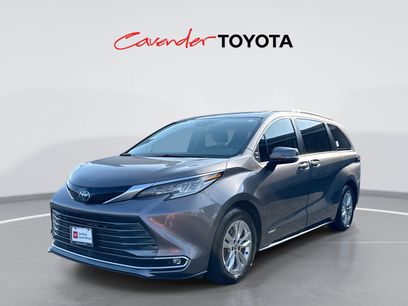 Used 2021 Toyota Sienna Limited