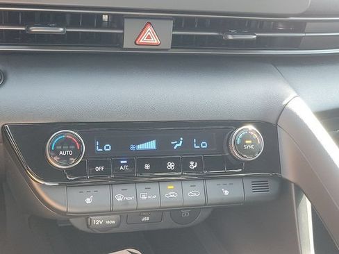 New 2026 Hyundai Elantra SEL Sport FWD image 13