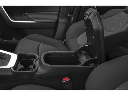 Used 2020 Toyota RAV4 XLE w/ Convenience Package AWD/4WD image 11