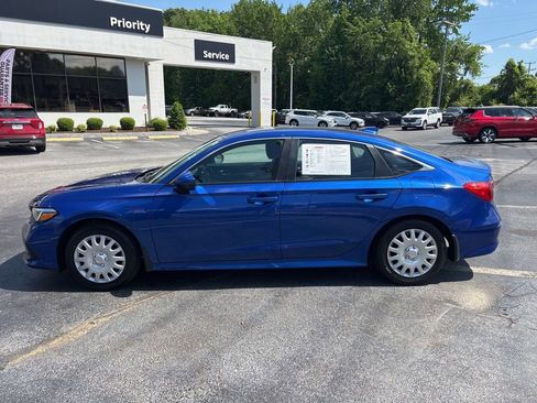 Used 2022 Honda Civic LX image 6