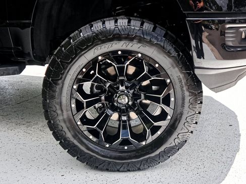 Used 2025 Ford F150 Lariat AWD/4WD image 13
