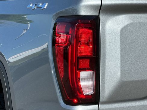 New 2026 GMC Sierra 1500 Elevation AWD/4WD image 24