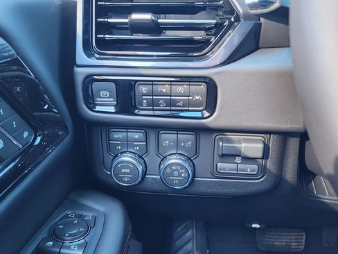 New 2026 GMC Yukon XL AT4 Ultimate image 19