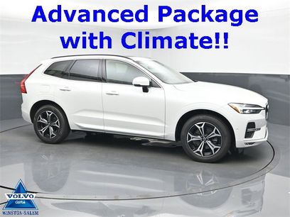 Used 2022 Volvo XC60 B5 Momentum w/ Advanced Package