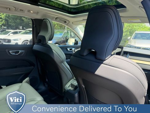 Certified 2026 Volvo XC60 B5 Plus w/ Protection Package Premier AWD/4WD image 27