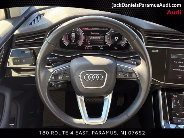Used 2022 Audi Q7 3.0T Premium Plus w/ Premium Plus Package AWD/4WD image 10