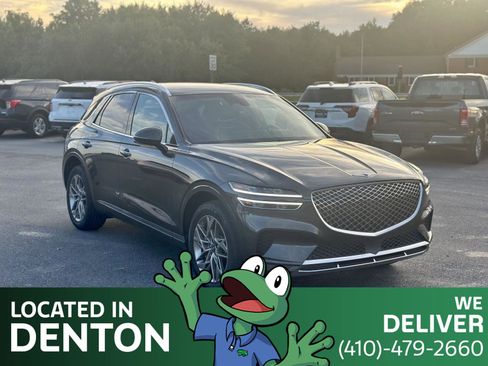 Used 2025 Genesis GV70 2.5T image 3