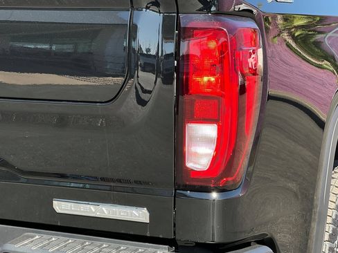 New 2026 GMC Sierra 1500 Elevation w/ X31 Off-Road Package AWD/4WD image 22
