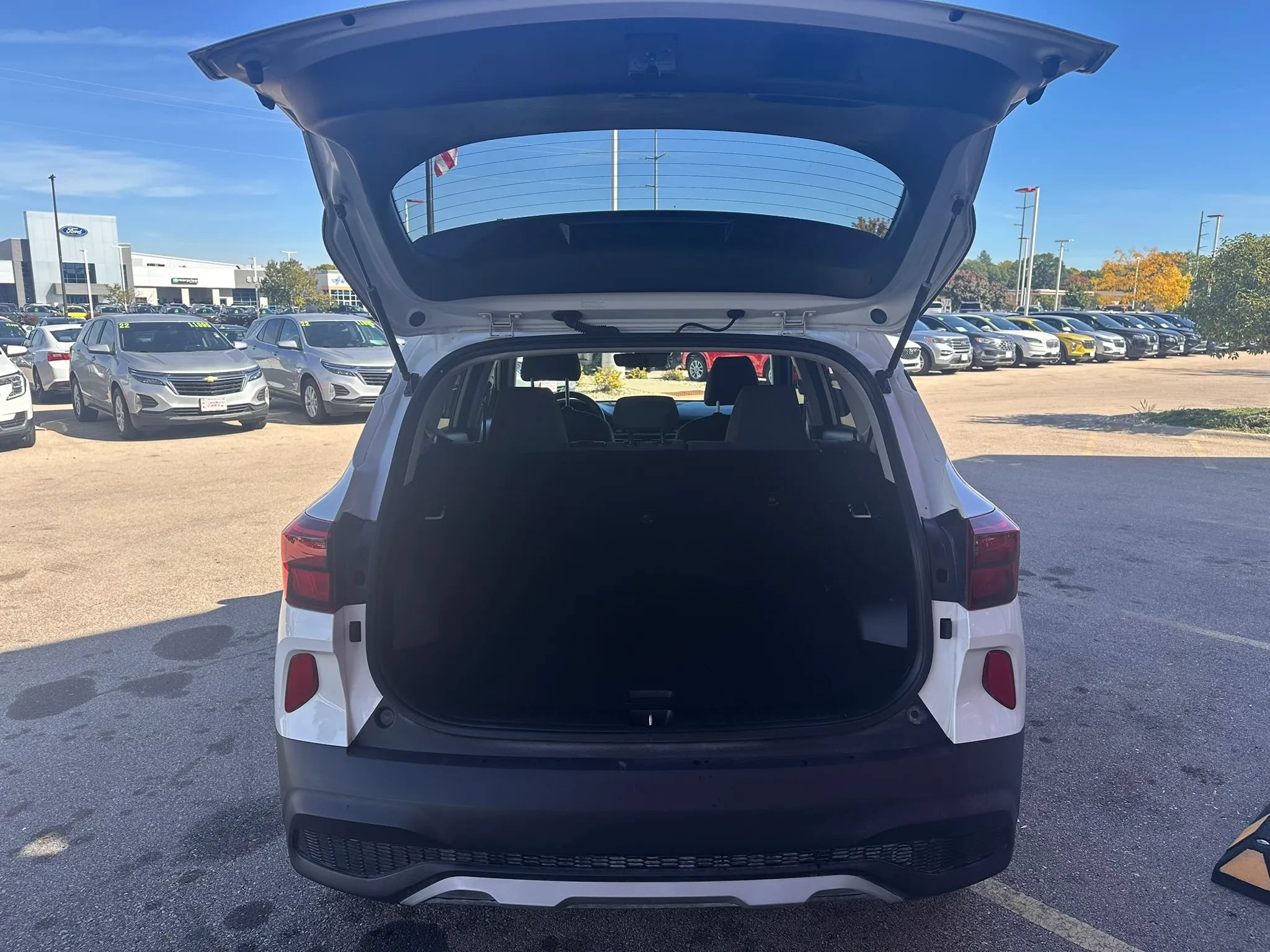 Used 2023 Kia Seltos LX AWD/4WD image 7