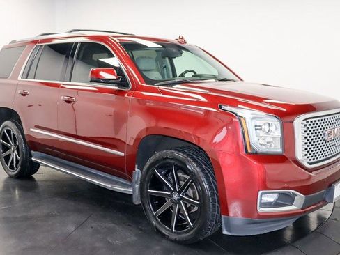 Used 2016 GMC Yukon Denali w/ Open Road Package image 7