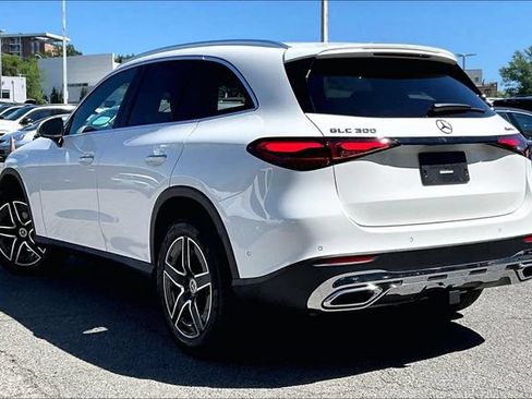 Used 2026 Mercedes-Benz GLC 300 4MATIC image 10