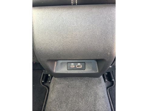 Used 2025 Nissan Altima 2.5 SV FWD image 14