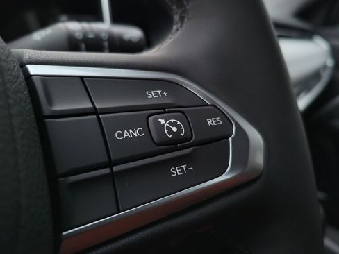 New 2026 Jeep Compass Latitude image 13