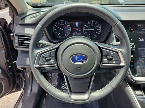 Used 2025 Subaru Outback Premium AWD/4WD image 26
