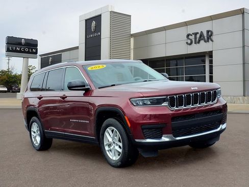 Used 2023 Jeep Grand Cherokee L Laredo AWD/4WD image 1