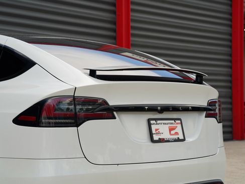 Used 2023 Tesla Model X AWD/4WD image 16
