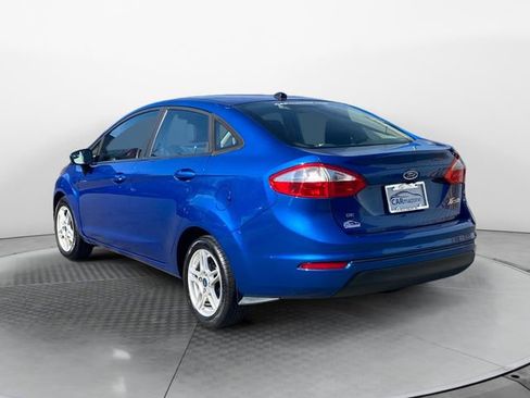Used 2019 Ford Fiesta SE image 3
