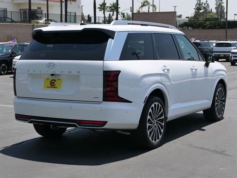 New 2026 Hyundai Palisade Calligraphy AWD/4WD image 3