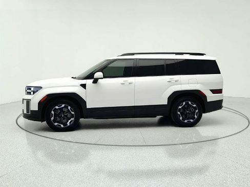 Used 2024 Hyundai Santa Fe SEL FWD image 4