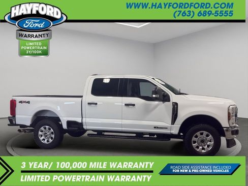 Used 2024 Ford F250 XLT AWD/4WD image 8