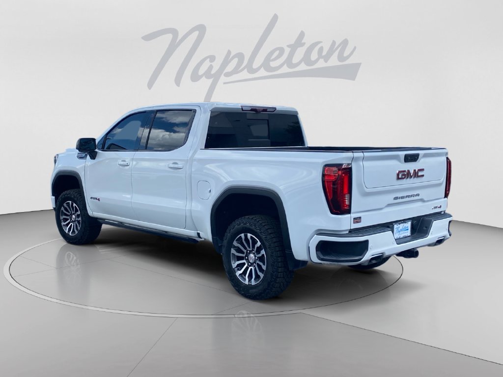 Used 2022 GMC Sierra 1500 AT4 w/ AT4 Premium Package AWD/4WD image 3