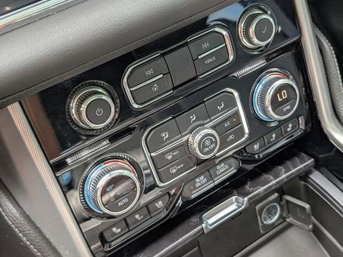 Certified 2021 GMC Yukon Denali w/ Denali Premium Package RWD image 33