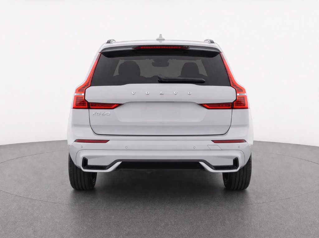Used 2024 Volvo XC60 T8 Plus w/ Protection Package Premier AWD/4WD image 7