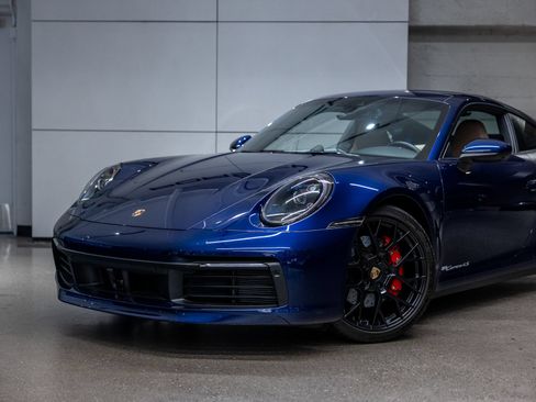 Certified 2024 Porsche 911 Carrera 4S w/ Sport Package AWD/4WD image 23
