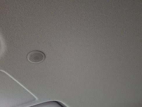 Certified 2022 Hyundai Venue SE FWD image 21