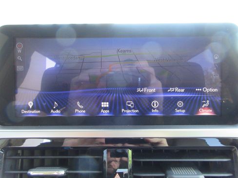 Used 2022 Lexus GX 460 Luxury w/ Off Road Package AWD/4WD image 43