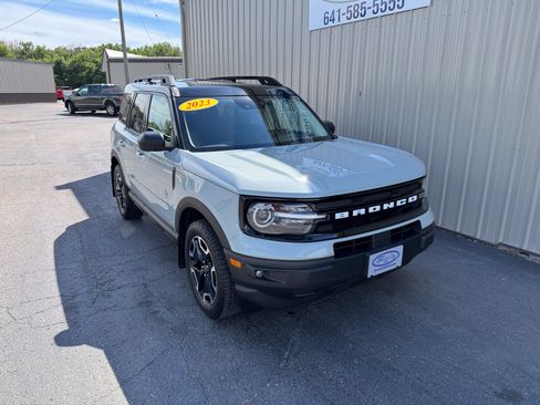 Used 2023 Ford Bronco Sport Outer Banks w/ Tech Package AWD/4WD image 5