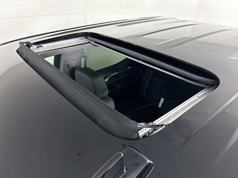 New 2026 GMC Sierra 1500 Denali w/ Denali Reserve Package image 22