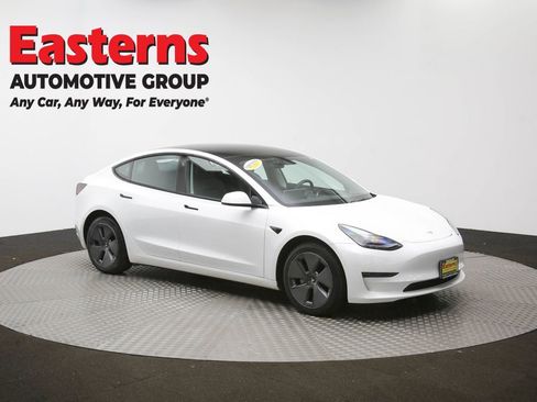 Used 2022 Tesla Model 3 Long Range AWD/4WD image 45