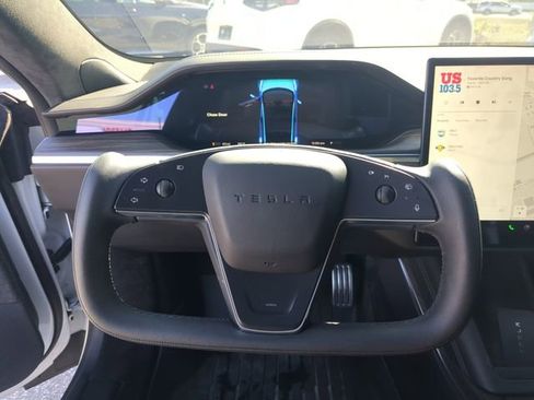 Used 2021 Tesla Model S Plaid image 23