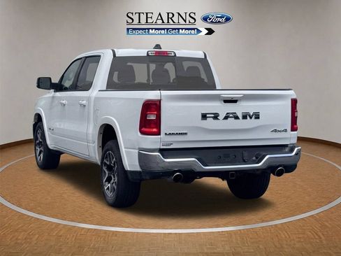 Used 2025 RAM 1500 Laramie AWD/4WD image 18