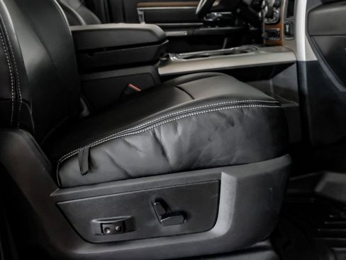 Used 2017 RAM 2500 Laramie w/ Sport Appearance Group AWD/4WD image 31