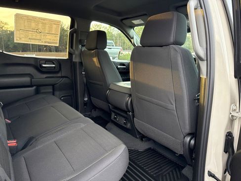 New 2026 Chevrolet Silverado 1500 Custom image 15
