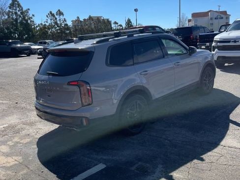 Used 2024 Kia Telluride EX X-Line image 7