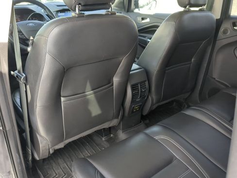 Used 2018 Ford Escape Titanium image 22