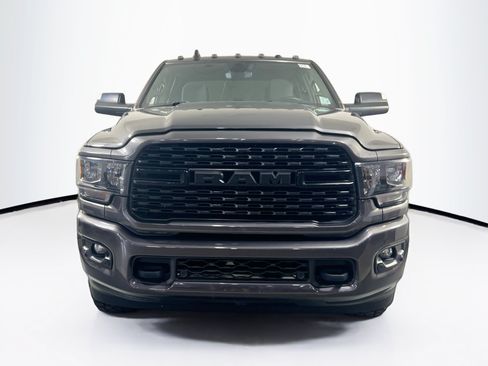 Used 2022 RAM 2500 Big Horn w/ Night Edition AWD/4WD image 2