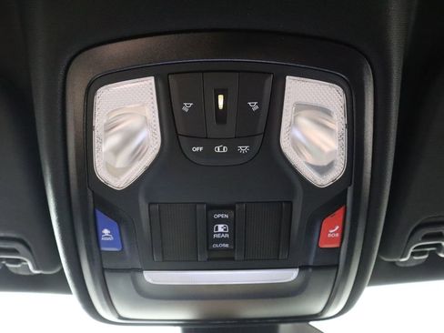 Used 2025 RAM 1500 Big Horn image 28