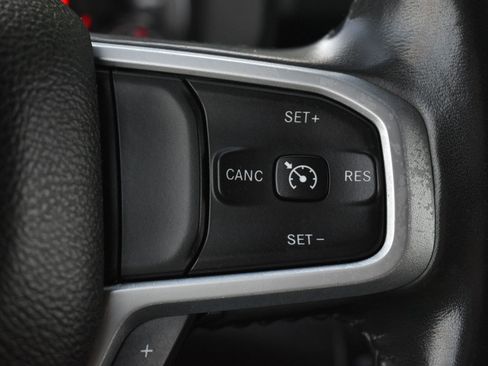Used 2022 RAM 1500 Big Horn AWD/4WD image 20