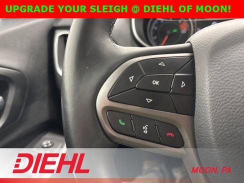 Used 2019 Jeep Cherokee Latitude Plus w/ Cold Weather Group image 21