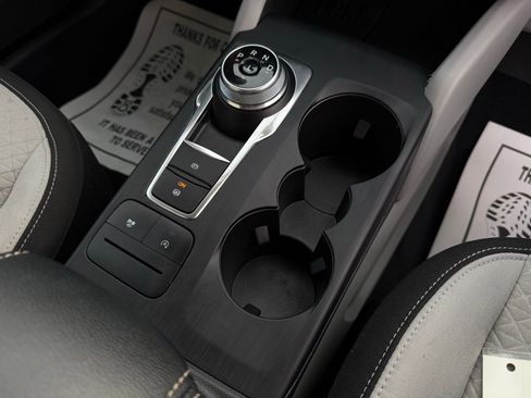 Used 2023 Ford Escape Active w/ Cold Weather Package image 21