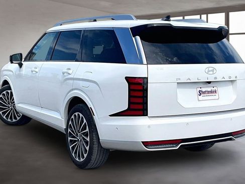 Used 2026 Hyundai Palisade Calligraphy FWD image 4