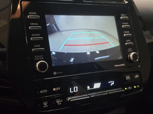 Used 2022 Toyota Prius FWD image 21