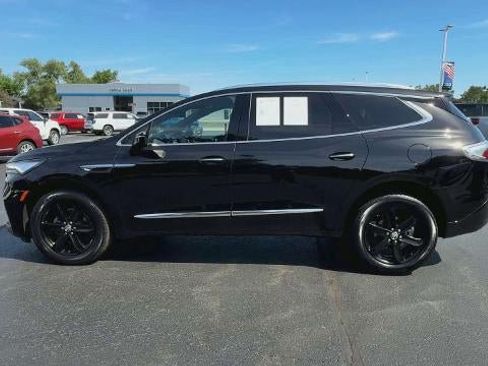 Certified 2024 Buick Enclave Essence w/ Sport Touring Edition FWD image 5